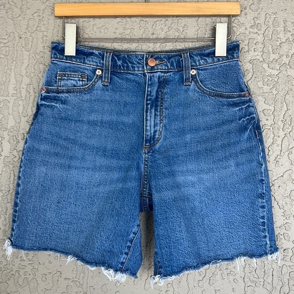 Universal Thread Goods Co High Rise Vintage Bermuda Cutoff Denim Shorts 4 - Picture 3 of 13
